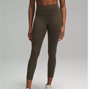 Olive green Lululemon wunder under high rise crops